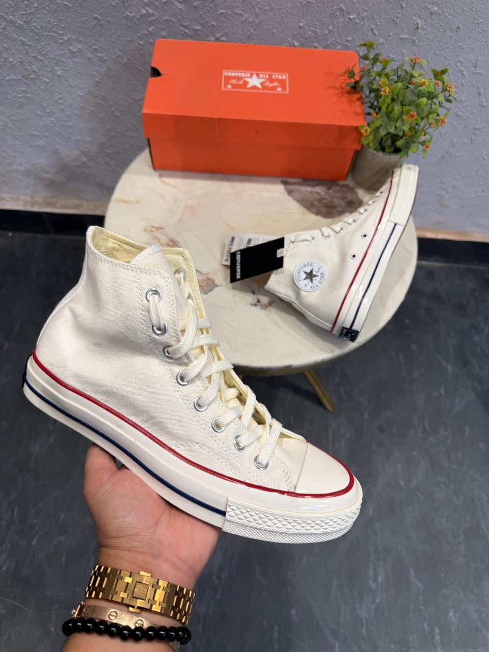 Buy Conver_see Chuck 70 Mid White Shoes