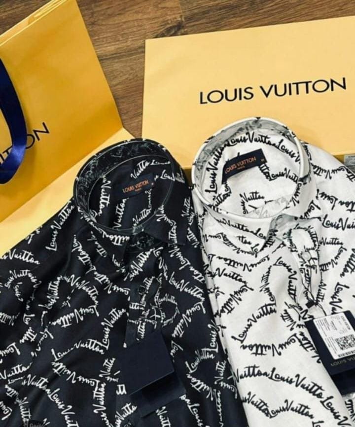 Buy Loui_s Vuitt_onn Exclusive Store Now - Image 4