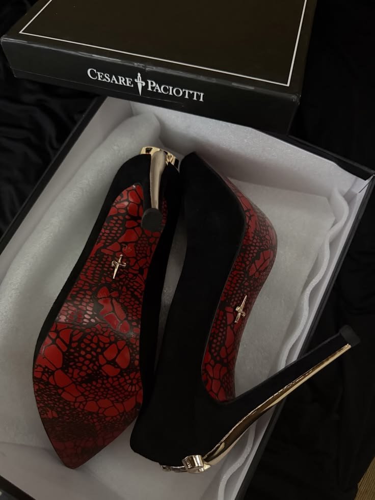 Buy Cesar_e Paciot_tii Blade Heels Women - Image 3