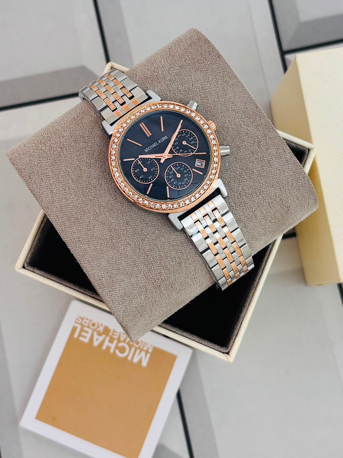 Buy M_K Ladies Watch Premium Style Now - Image 3