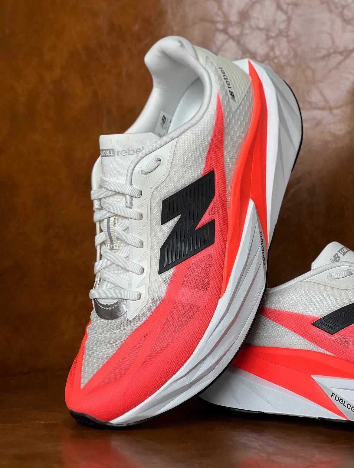 Buy Ne_w Balan_cee FuelCell Rebel v5 Run