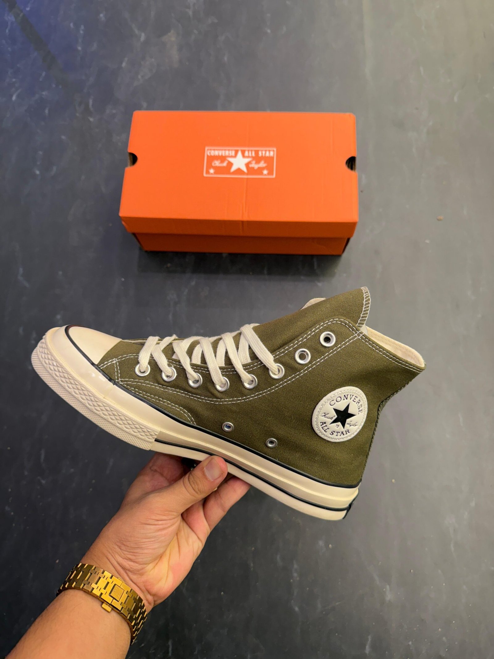 Buy Conver_see Chuck 70 Army Green Sneaker - Image 2