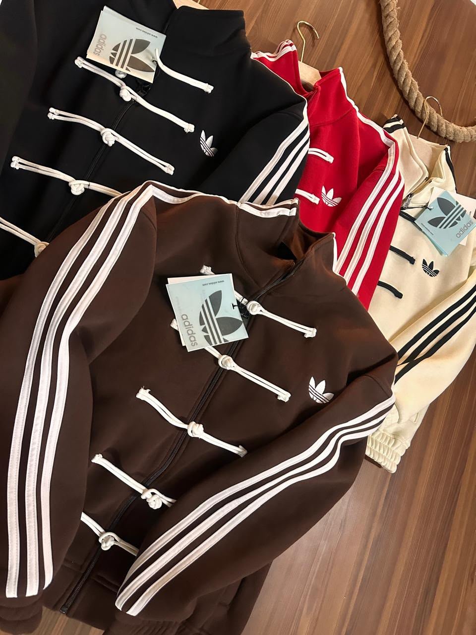 First Copy Adidas 3 Thread Fleece Upper - Image 9