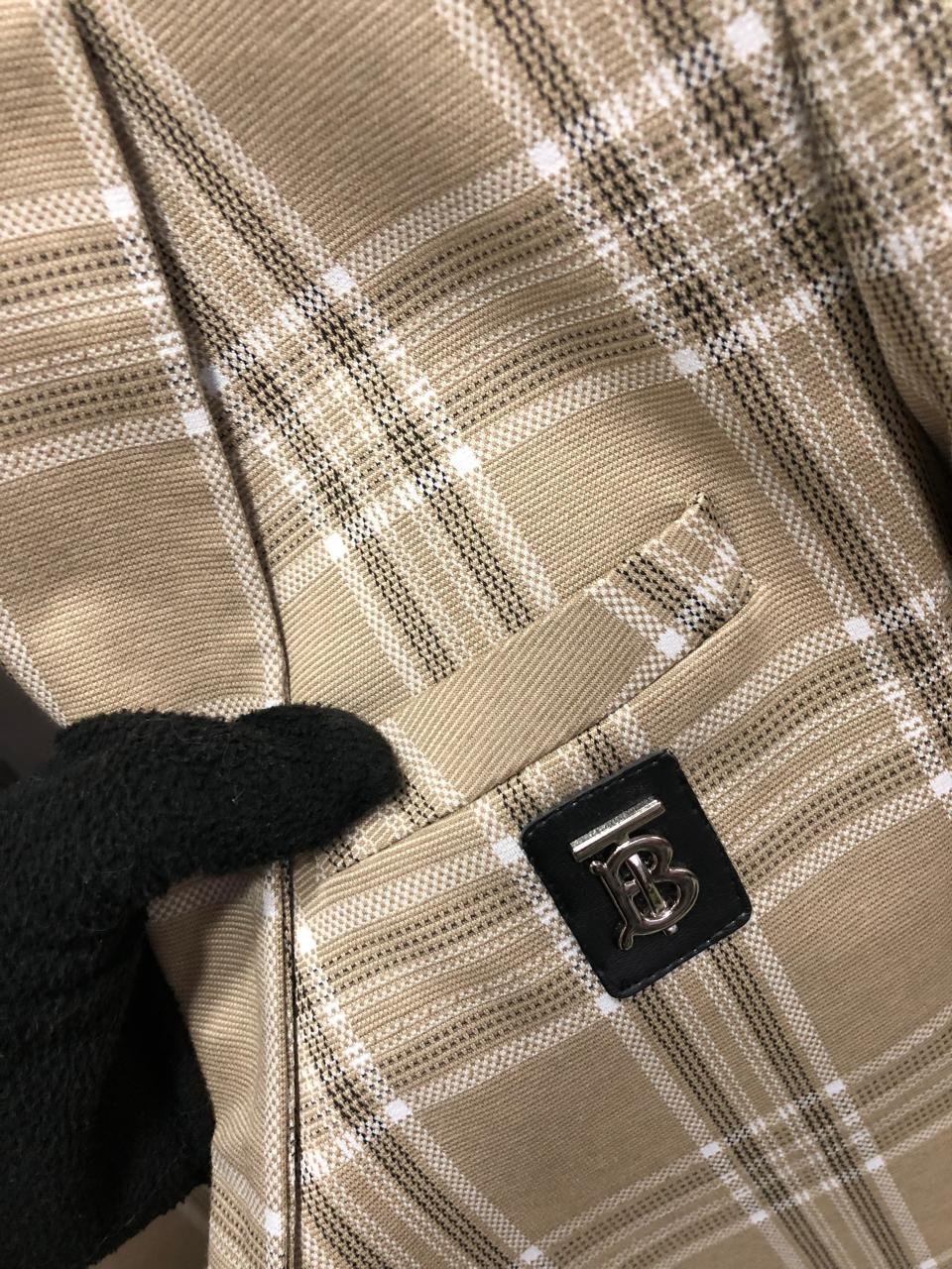 First Copy Burberry Fabric Blazers for Men - Image 8